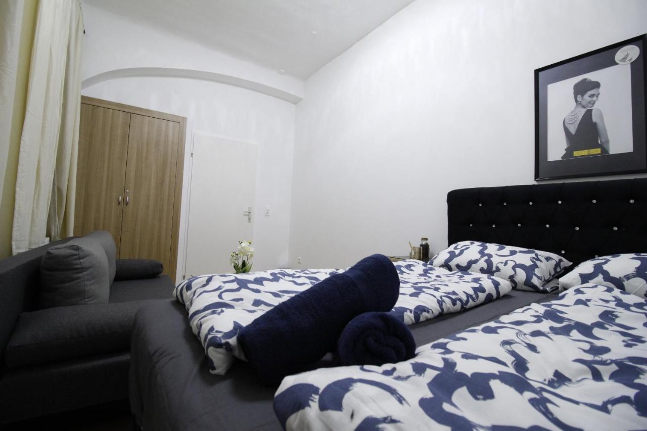 Comfort Triple Room Th Wien Exterior foto